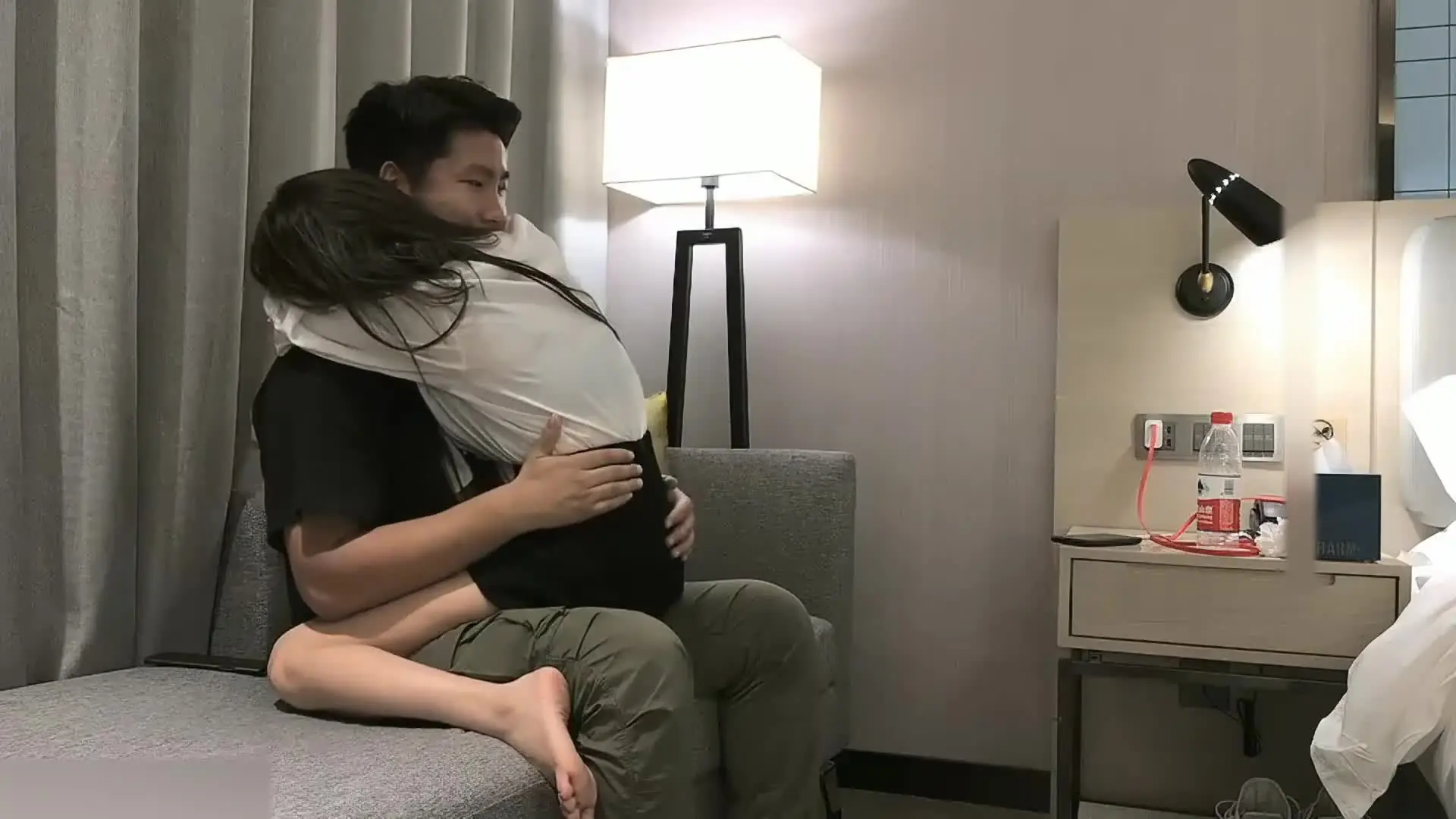 絲襪 足 交 - 极品女神含苞待放，温柔娇羞小仙女，