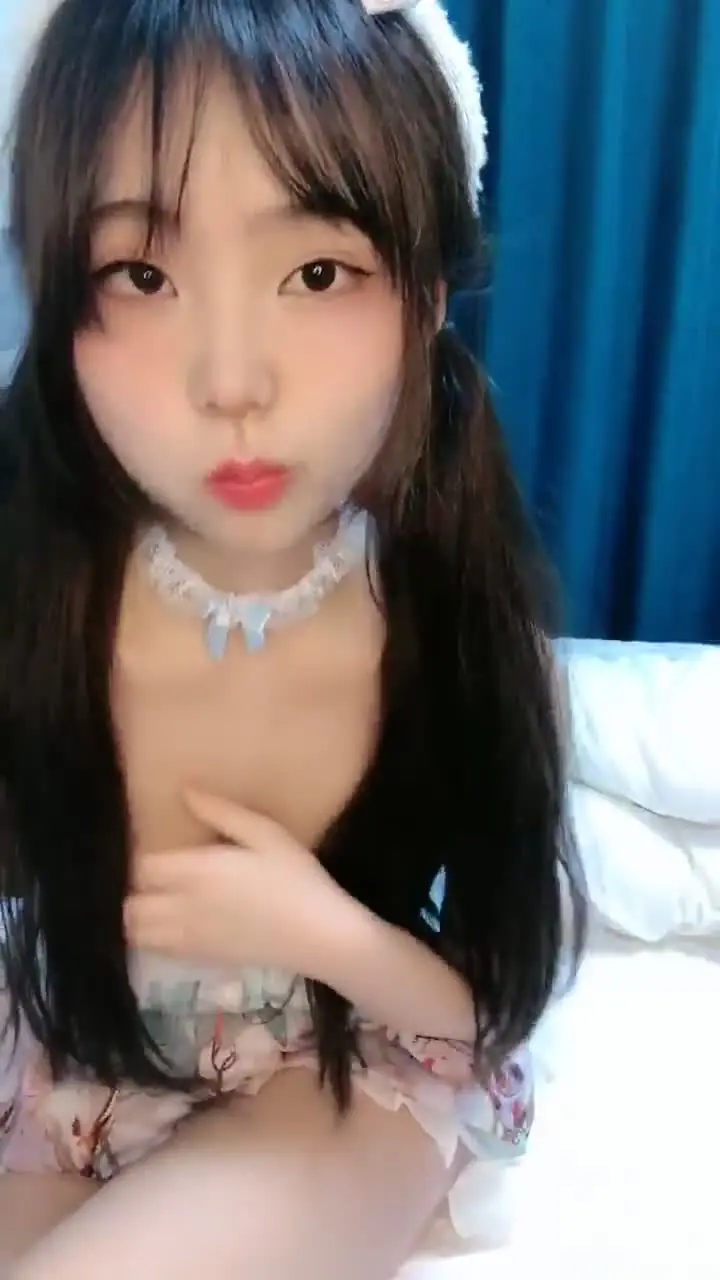 av女性向 - 双马尾萝莉和炮友激情做爱