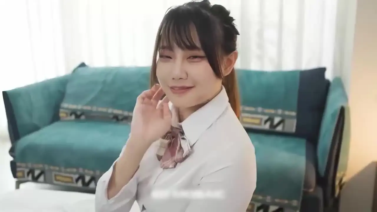 hmn-674 - 可爱系的邻家学生妹被3男轮流插入疯狂留白汁的小穴！