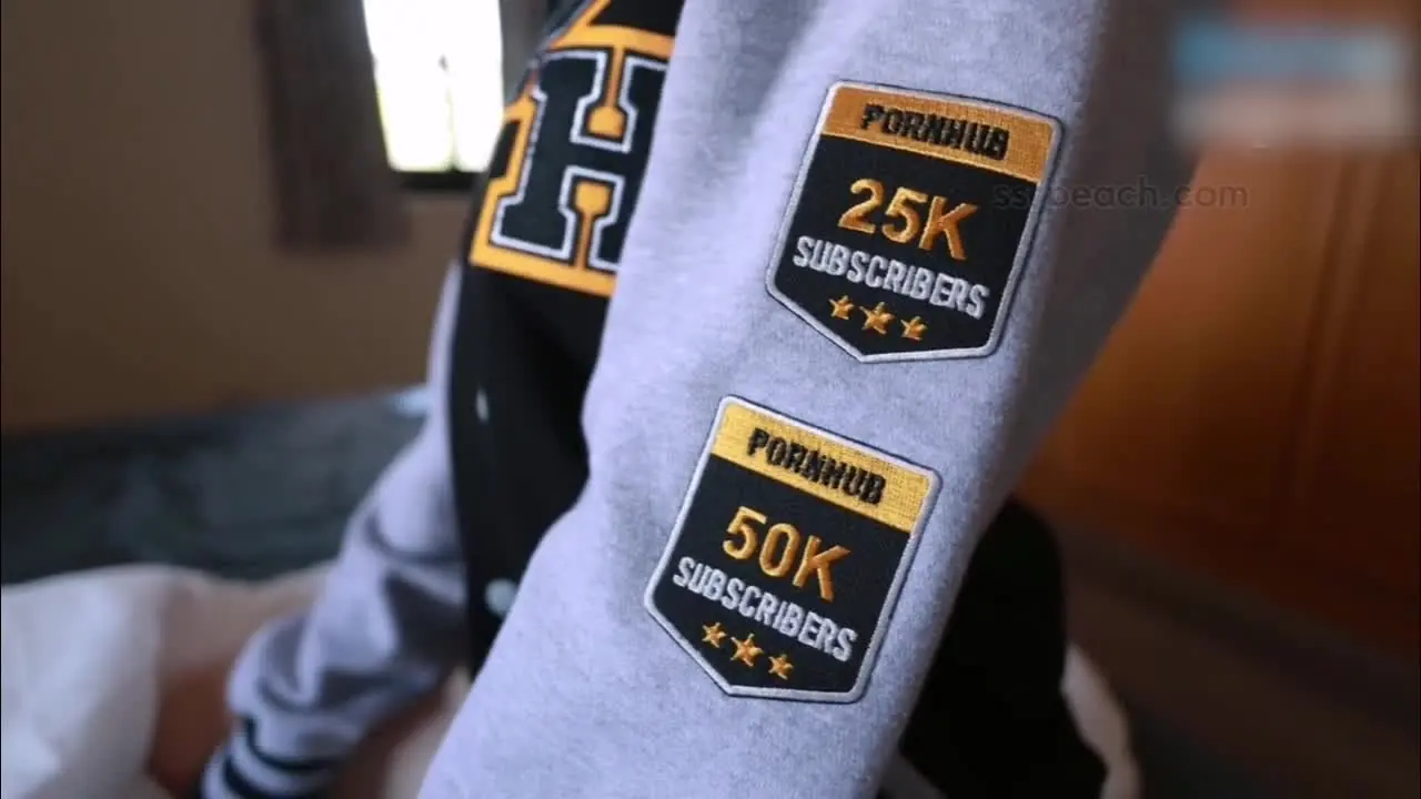 淫乱女 - P站 健身主播下海 坚挺丰胸 欲罢不能