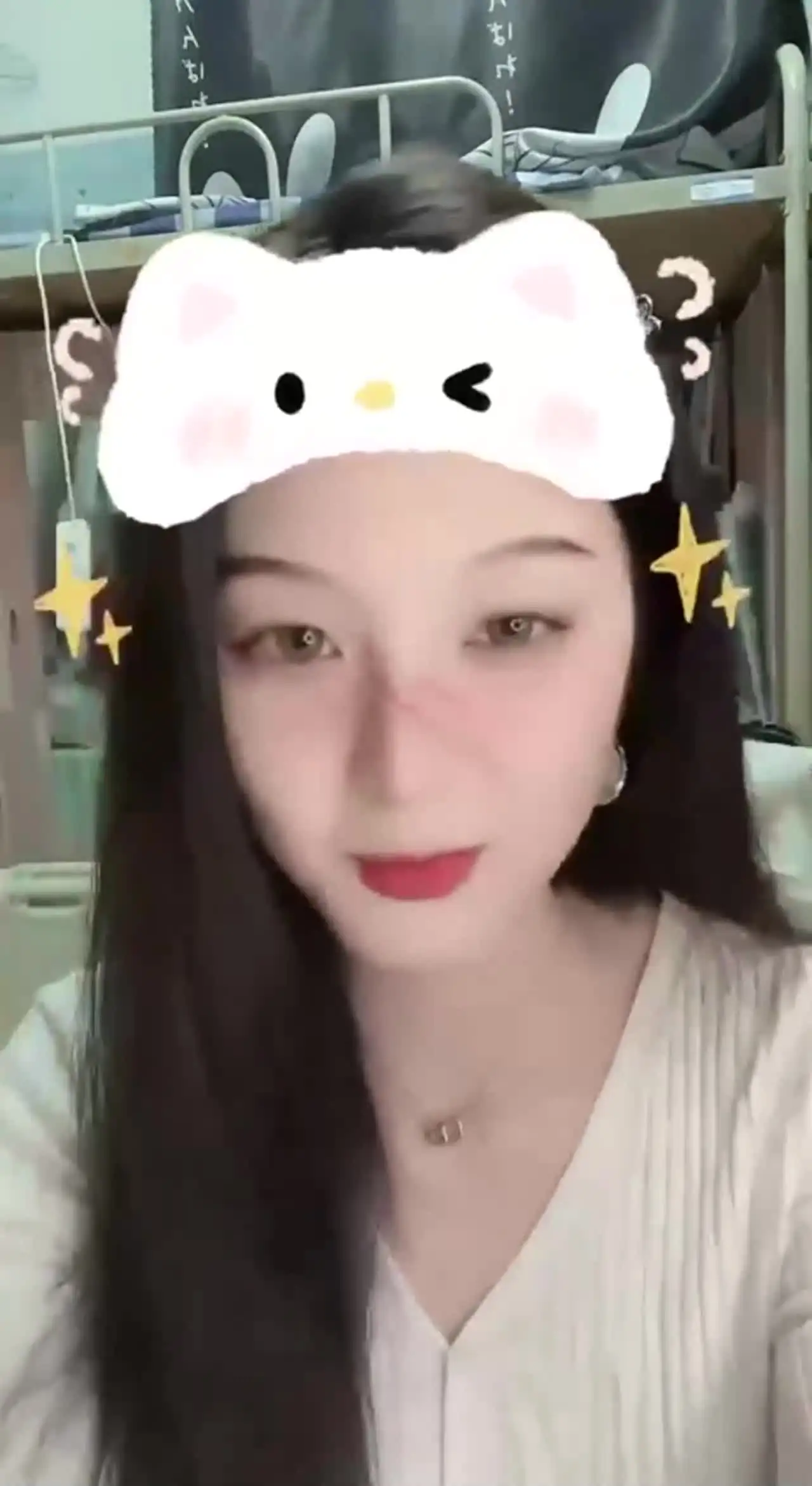 性交视频网站 - 19就怀孕的大学骚狗，奶头真的很挺很黑