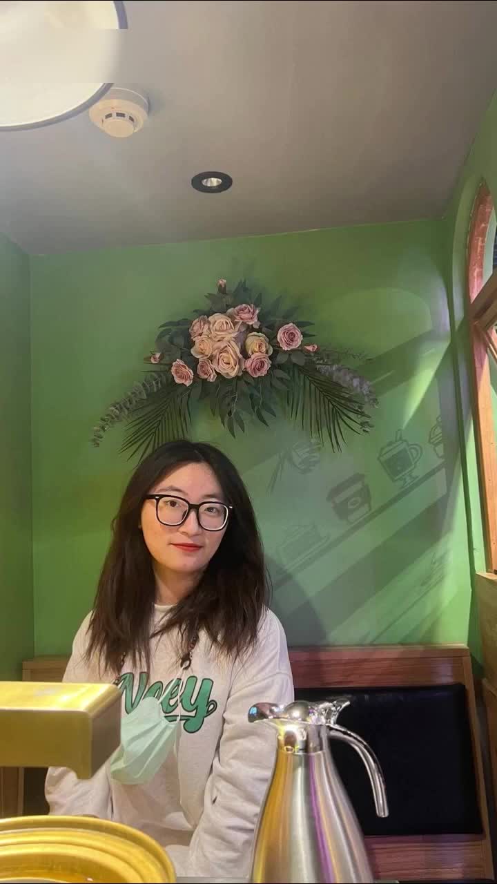 鹅蛋脸 - 吃瓜泄密，渣男无套内射反差婊母狗