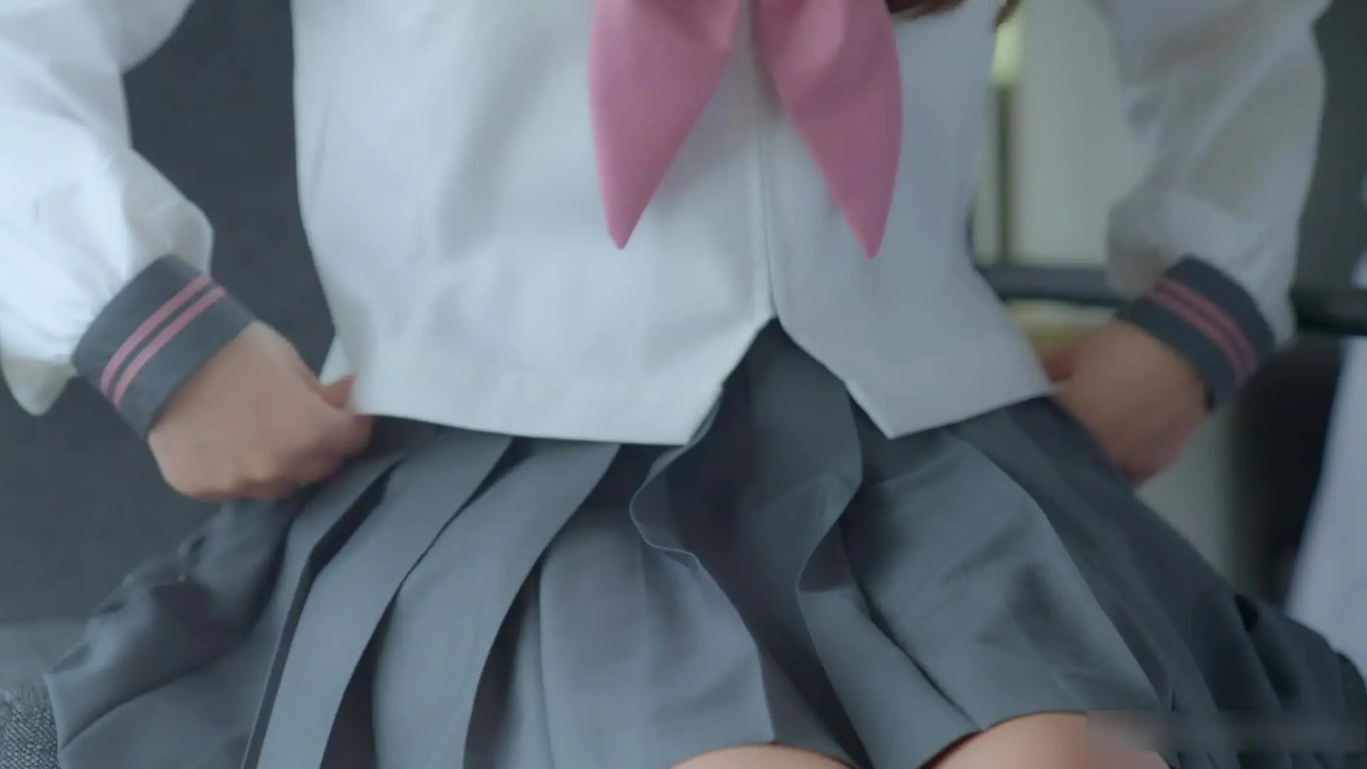 探花喷水 - JK日系制服自慰，流多好多性福的白浆