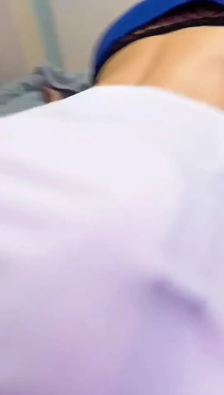 余喵喵 - 巨乳空姐黑网1