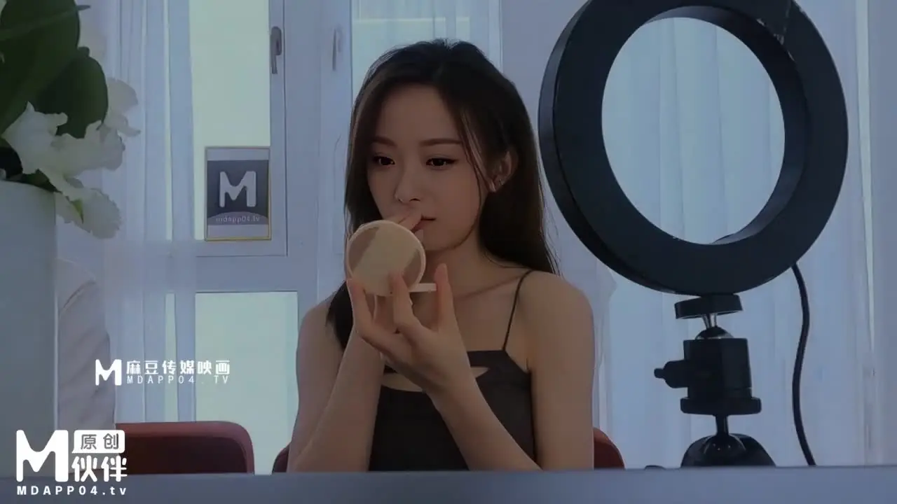 【AI换脸】倪妮 直播间的故事，头牌女主播活儿太好了，猛男各种抽插挑逗妹子，被捏着奶操穴不停淫叫