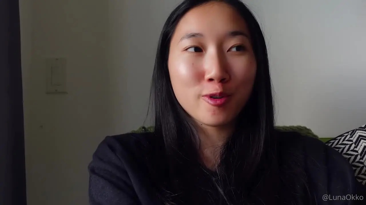 诱人女友磨人小妖精，和男友一起淫乱啪啪自拍，小娇娘上位骑乘扭动，最后精液射满小肚子