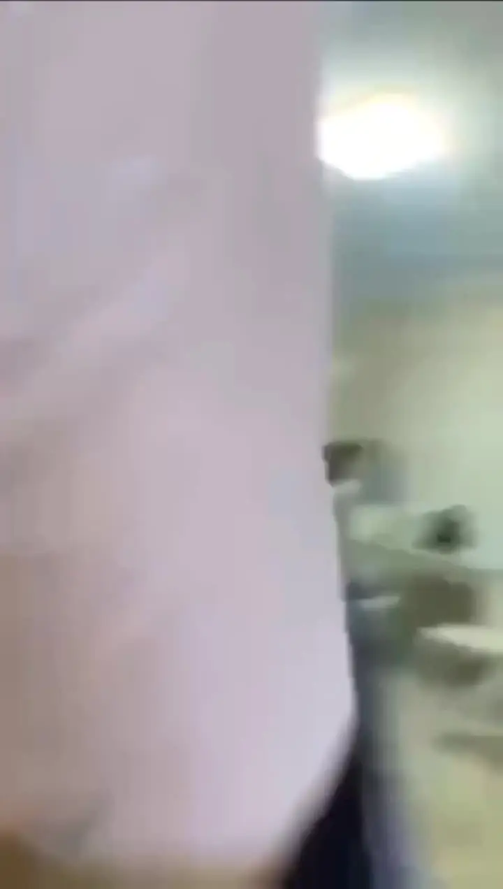 抖音快手精彩露点系列：哥哥你刷个火箭我立马脱给你看女神萝莉御姐少妇各种类型骚货