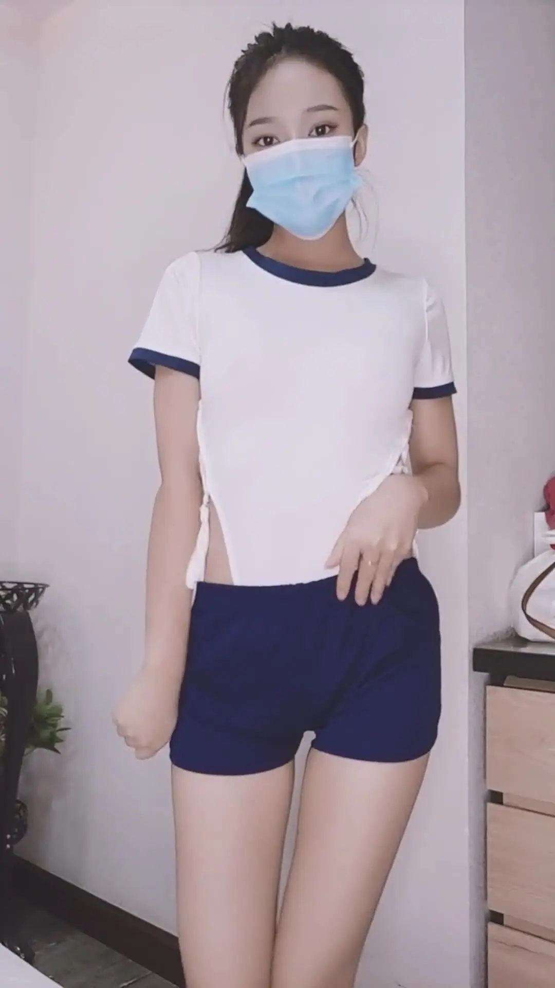 原创 勒逼上头直接自慰