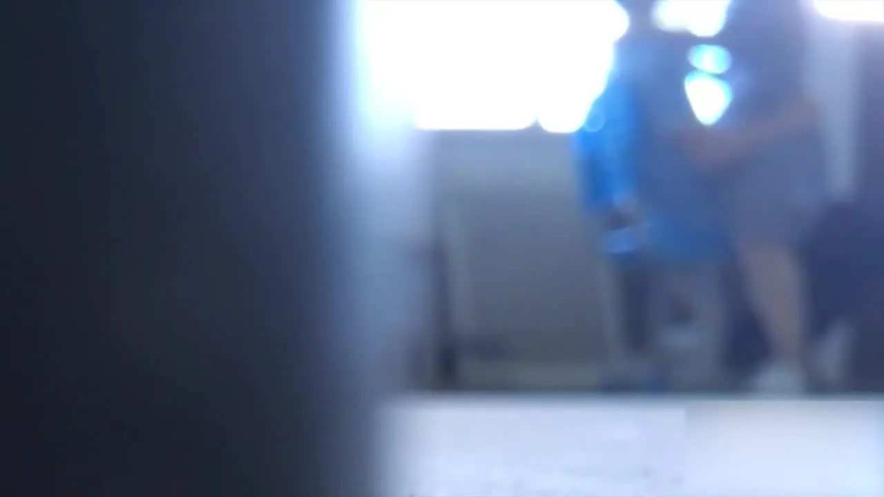 High school couples have sex in the stairwell _ miserably secretly photographed, was found to hurry to wear pants _ young people hot ah?