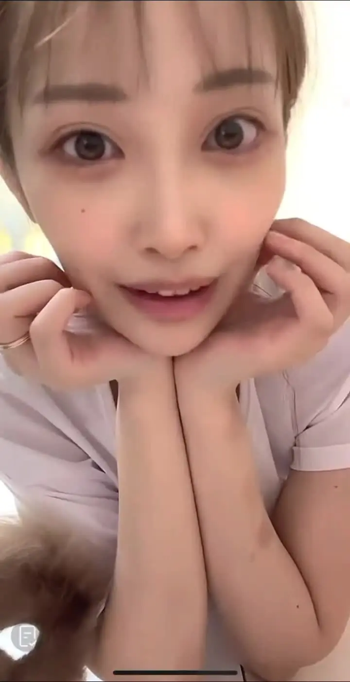 抖音快手走光系列-淡定露点