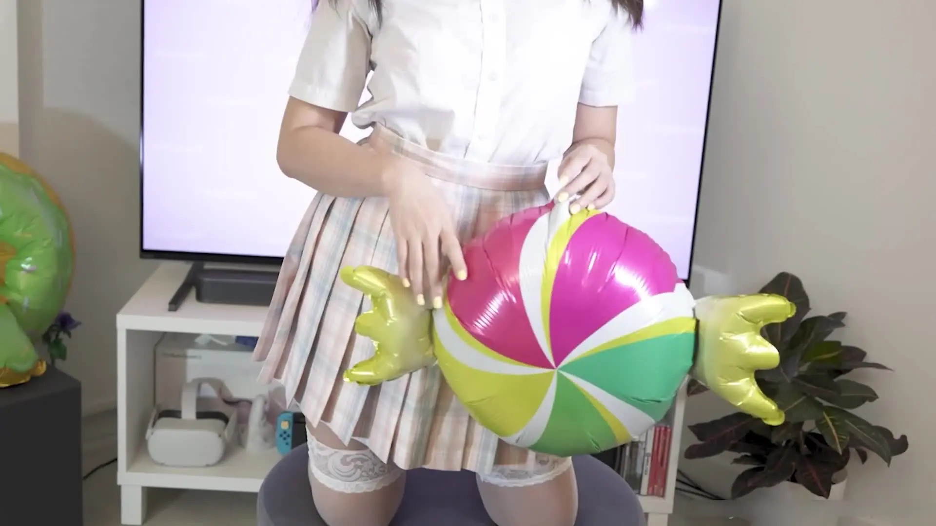 jk diosa fiesta de globos masturbacion