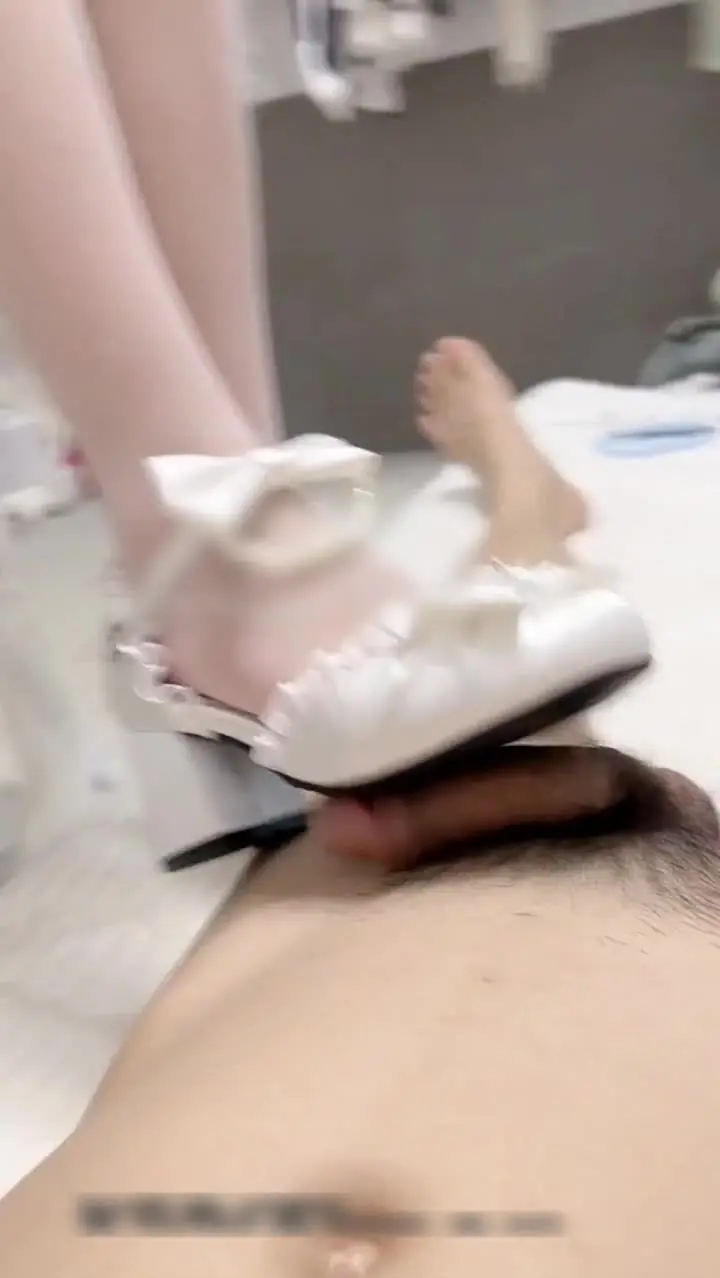 Pila na cona molhada, rapariga suave e doce