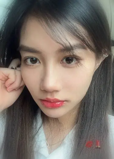 Coño apretado, penetración profunda.