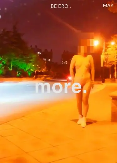 Exposition im Freien auch viele P