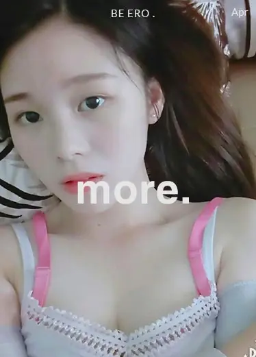 Le femmine straripano! Insegnante innocente smascherata dal fidanzato