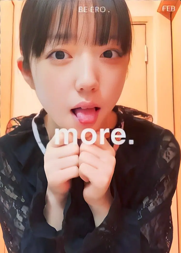 日妹流出可爱小萝丽毛发旺盛