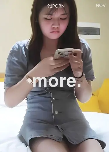 中文字幕 探花老司机李白 约操快满18的超甜学生妹，妹子奶子圆润如此良家相当腼腆