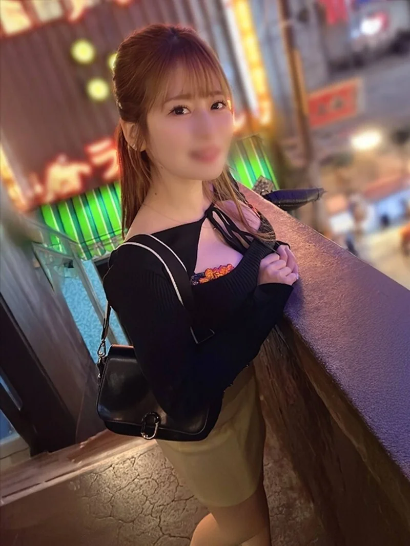 【激ヤバ・最強の人妻】抱き心地がサイコー杉なもち肌アラサー奥様・29歳　まん汁まみれの割目をくぱぁ⇒欲求不満で隠語連発の中出し生SEX『まいな』