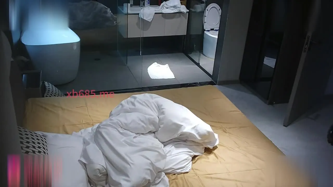 Потратьте 5000 на работающую супермодель, грудь чувствует себя Е, но ни капли жира на животе, длинные ноги несут блядство, слишком много чувств.