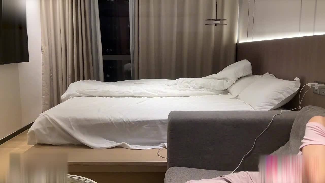 Heute verbringen 3000 über ein schlankes Mädchen, Teilzeit zu verdienen Lebenshaltungskosten, Schwester Körper weich, eine Vielzahl von Positionen mit dem Liebesspiel