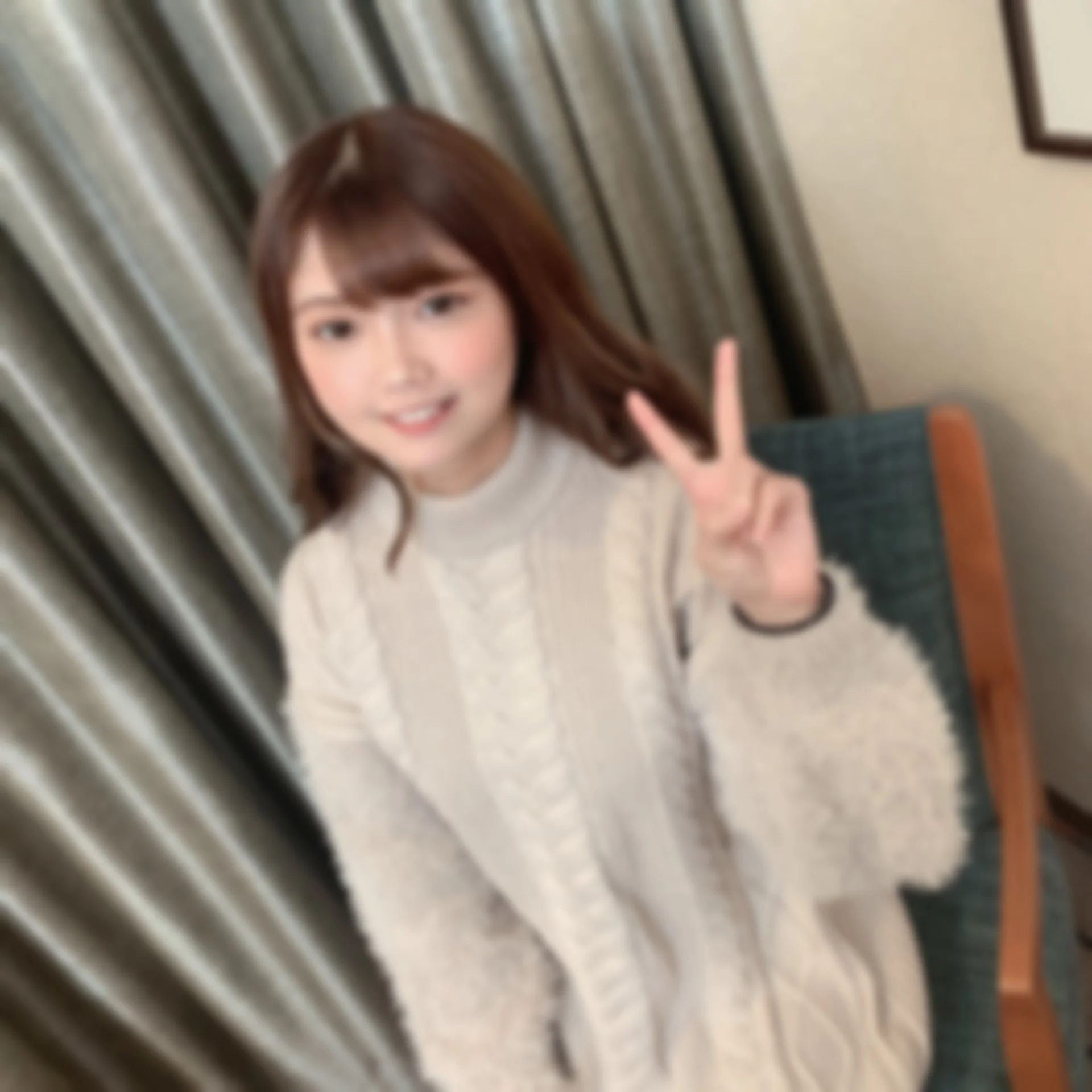 FC2-4223704 イケてる美人OL☆久々のセックスに大興奮！スタイルよしノリよし！問答無用の中出し-cd2