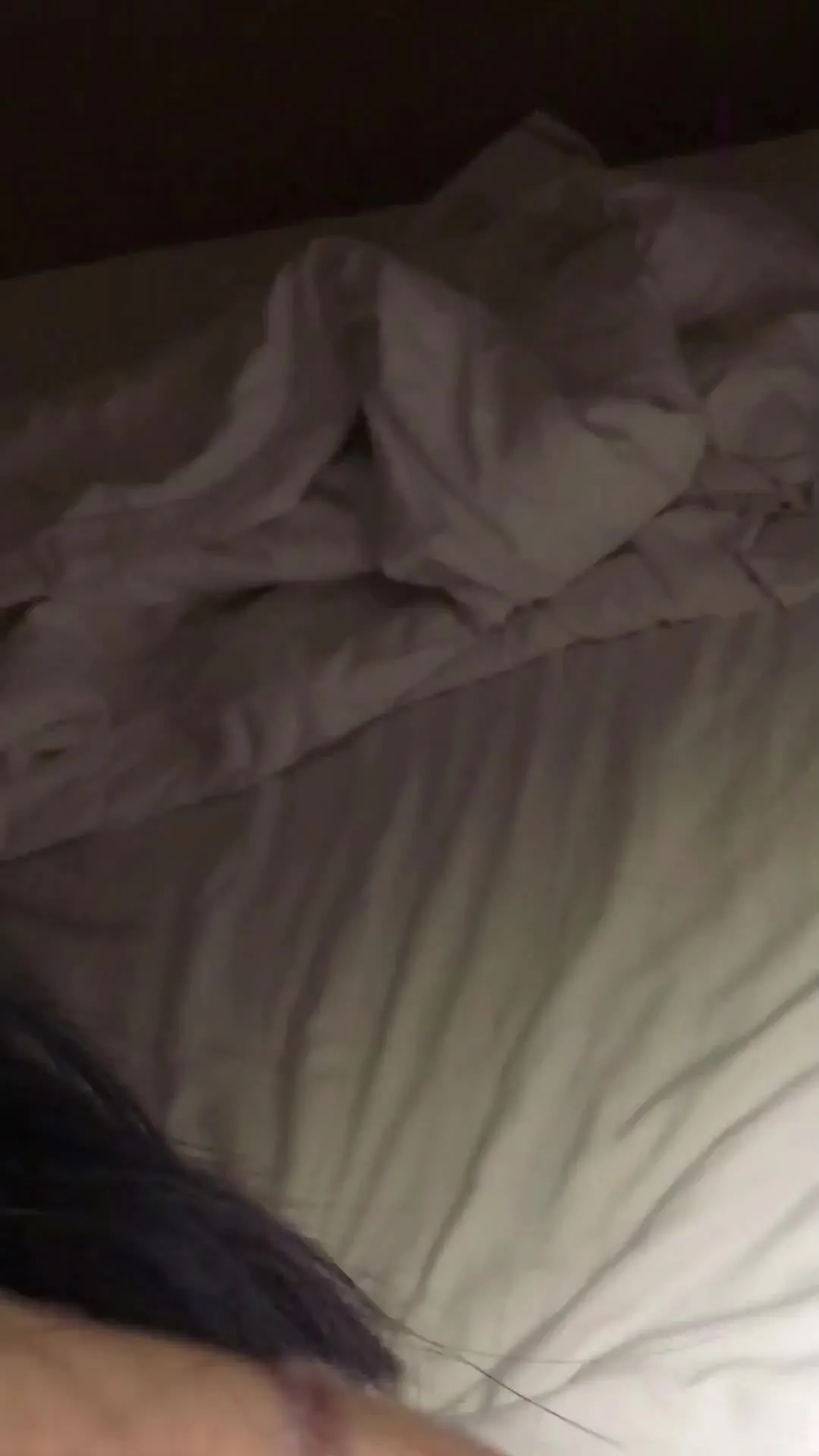 ¡Sis no pudo evitar gritar de agonía al ser penetrada!