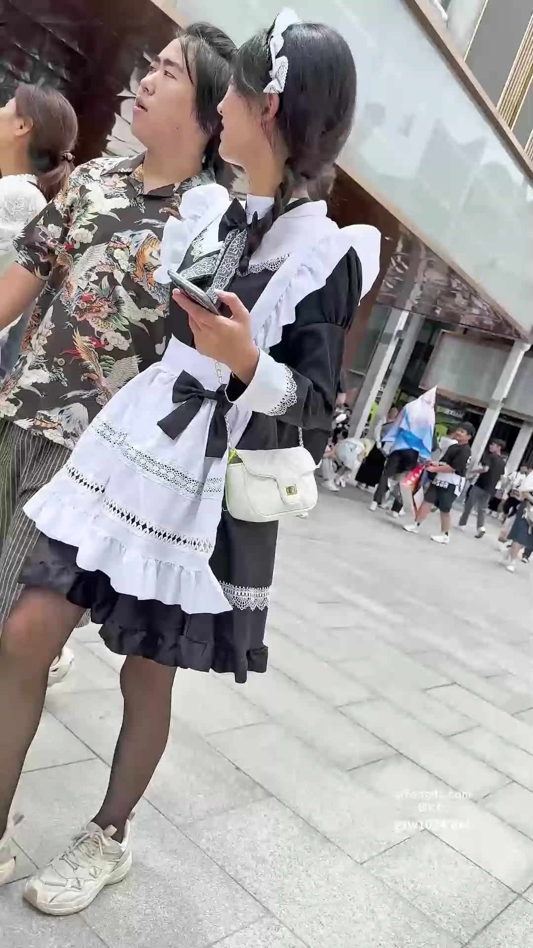 코믹콘과 리틀 메이드의 만남, 팬티까지 세트로 제공!